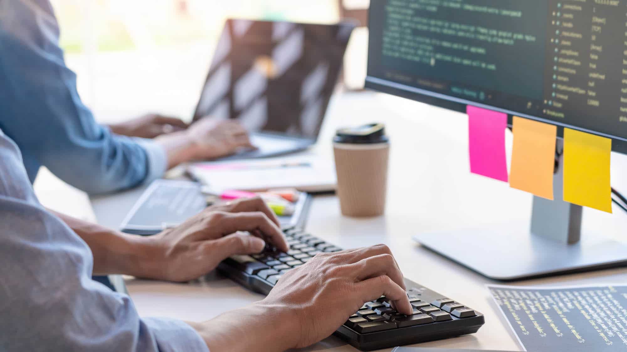 Programmer working on on desktop pc, Healthtech Resources, Inc., Healthcare IT, Phoenix, AZ.