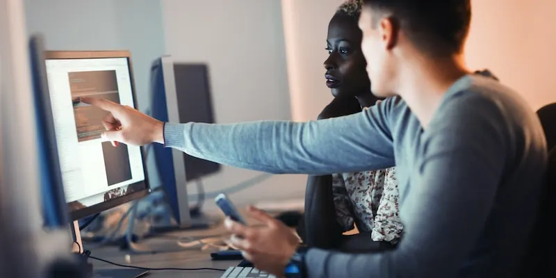 EHR Consulting Company vs. In-House EHR Implementation